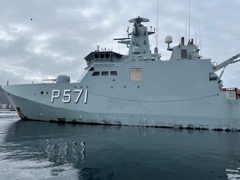 HDMS Ejnar Mikkelsen (P571) in Nuuk